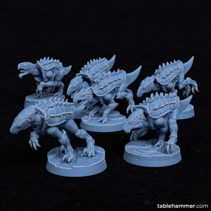 Toorts Hounds (turtle dogs)  – 6 model kit  – Creepy Grim Dark Space Aliens  - Tablehammer - Proxies for wargames